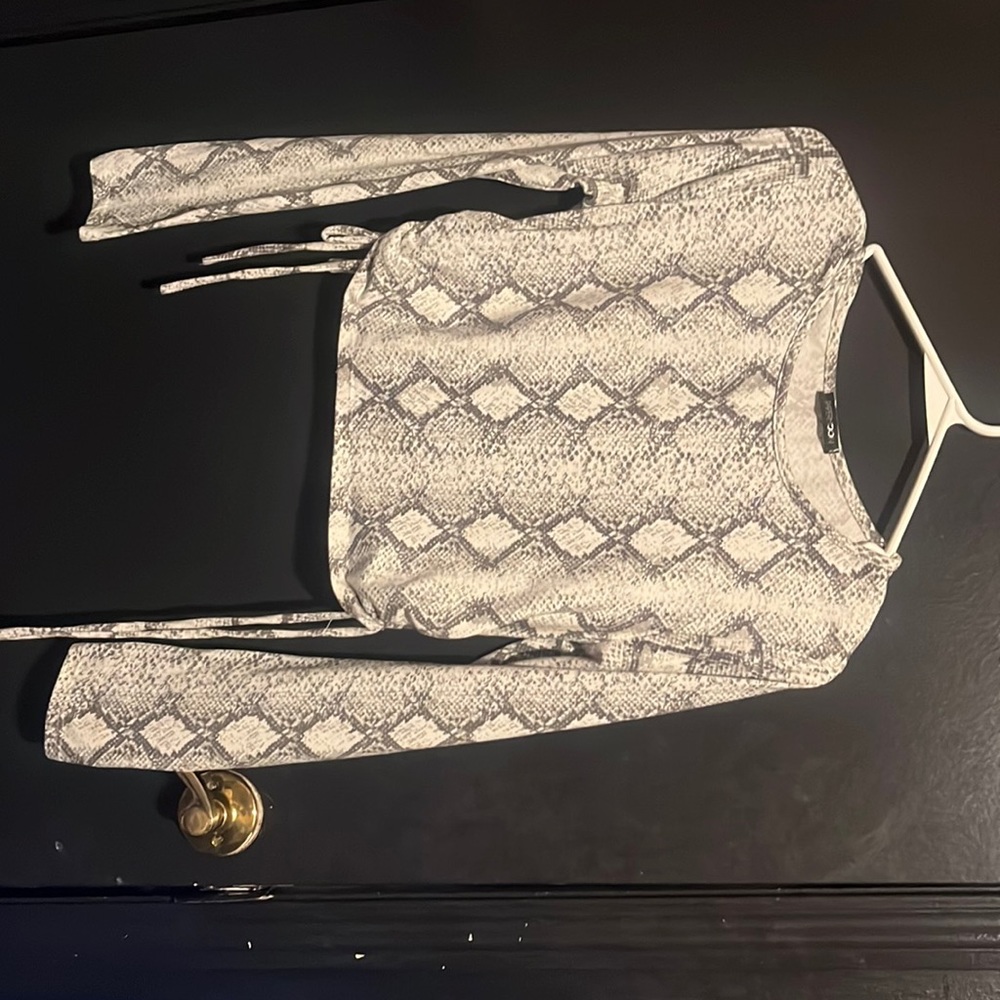 Papermoon snake skin long sleeve crop top- is able to ruche on sides with ties